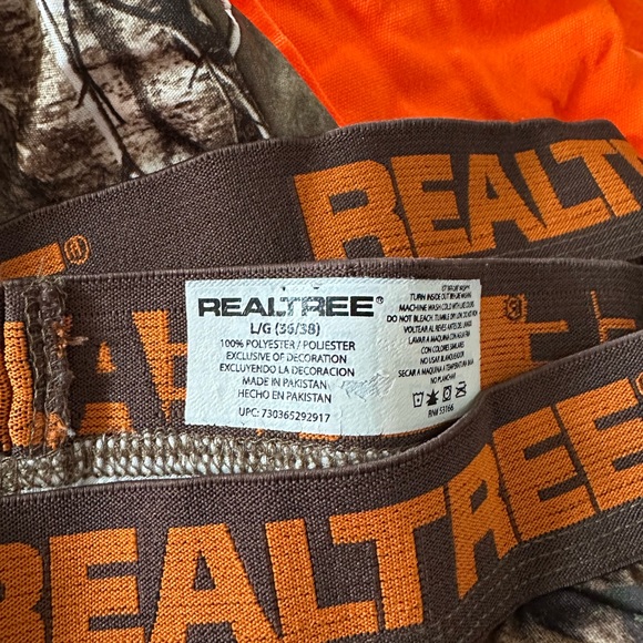 Men’s Orange and Camouflage Hunting Apparel Set - Picture 3 of 6